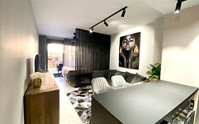 Golden Mile Marbella 2-Bedroom Rental